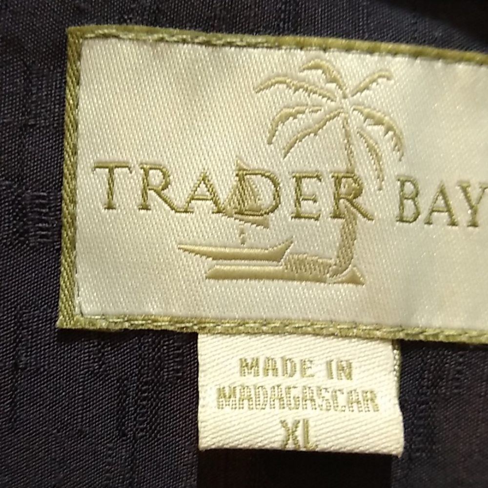 #120 man short sleeve shirt button-down